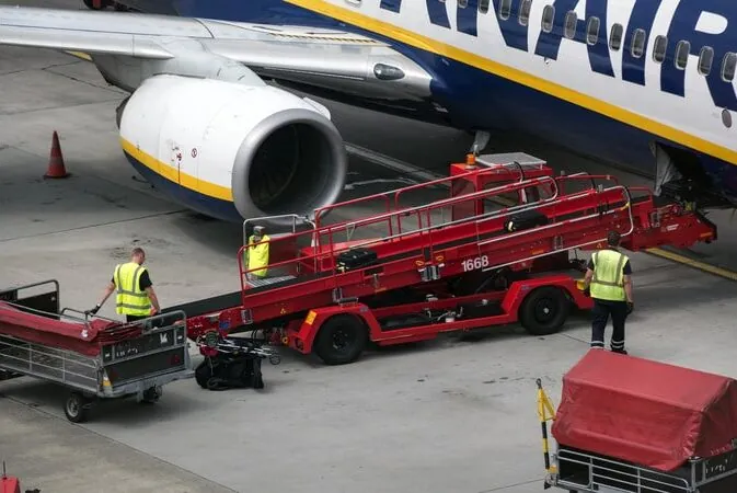 Airside operations - aircraft and vehicle